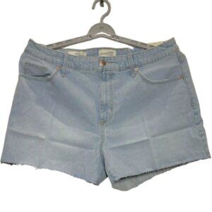 High-Rise Vintage Midi Jean Shorts - **Universal Thread** Light Blue 24W NWT